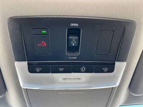 New 2025 Nissan Sentra SV image 25