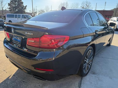 Used 2018 BMW 540i image 5