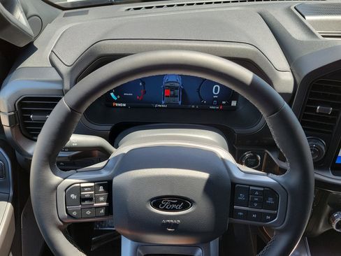 Used 2025 Ford F150 Lariat w/ Equipment Group 501A Mid image 19