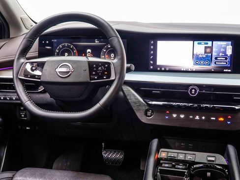 Used 2025 Nissan Murano Platinum w/ Cargo Package AWD/4WD image 19