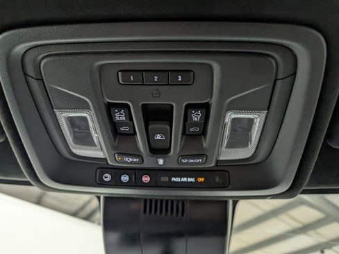 Used 2025 GMC Sierra 2500 AT4X w/ Snow Plow Prep/Camper Package image 28