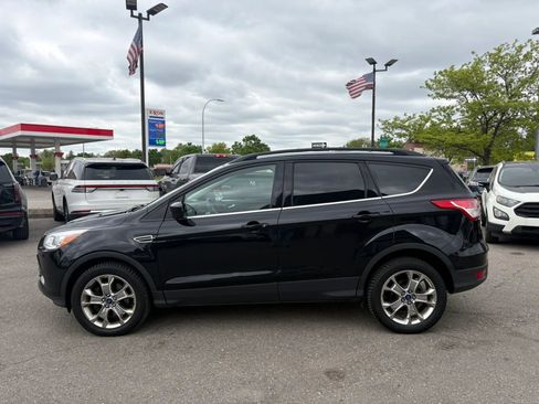 Used 2016 Ford Escape SE w/ Equipment Group 201A AWD/4WD image 8