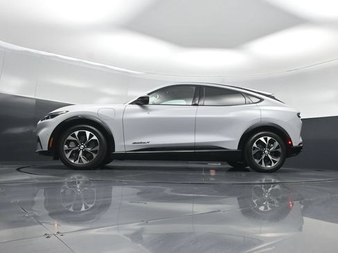 Used 2023 Ford Mustang Mach-E Premium RWD image 49