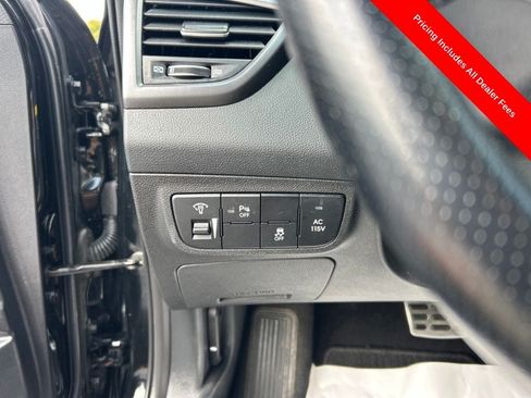 Used 2017 Hyundai Veloster Turbo w/ Tech Package 02 FWD image 7
