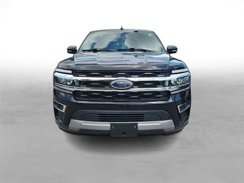 Used 2024 Ford Expedition Limited RWD image 2
