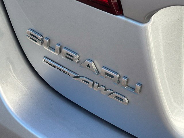 Used 2016 Subaru Legacy 2.5i Premium AWD/4WD image 5