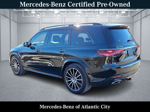 Used 2025 Mercedes-Benz GLS 450 4MATIC image 4
