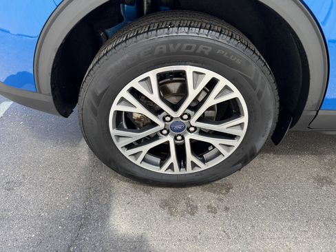 Used 2020 Ford Escape SEL AWD/4WD image 32