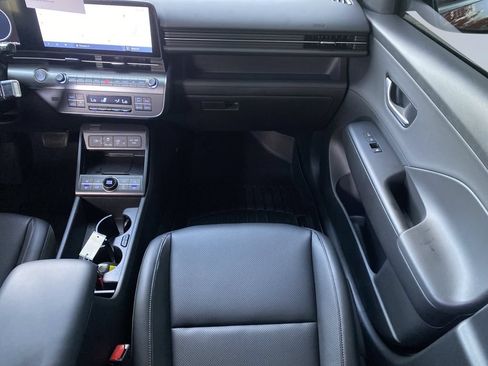 Certified 2024 Hyundai Kona Limited FWD image 16