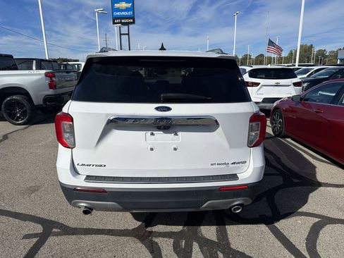 Used 2023 Ford Explorer Limited image 4