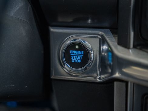 Certified 2021 Ford F150 Lariat w/ Equipment Group 502A High image 36