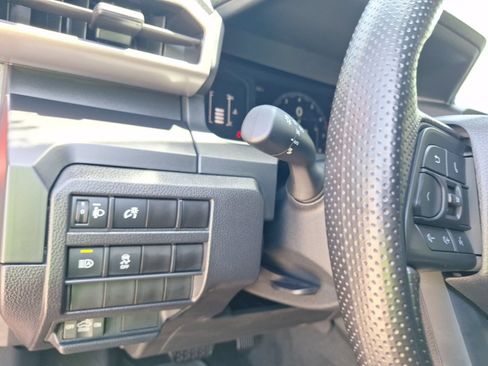 Used 2026 Toyota Tacoma SR AWD/4WD image 16