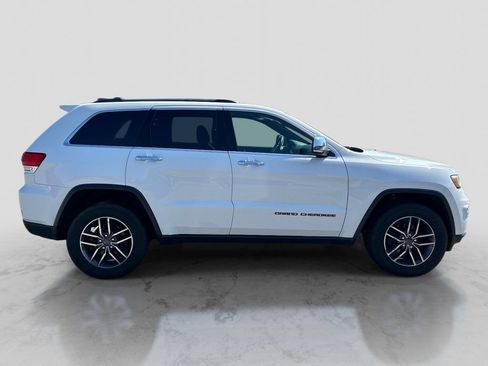 Used 2019 Jeep Grand Cherokee Limited AWD/4WD image 6