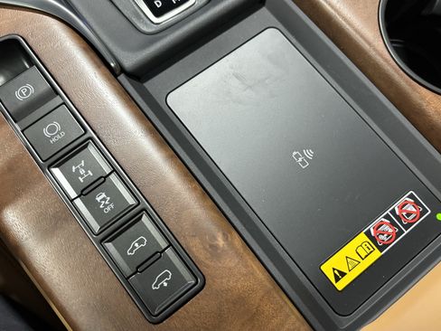 New 2026 Lexus LX 700h Luxury AWD/4WD image 27