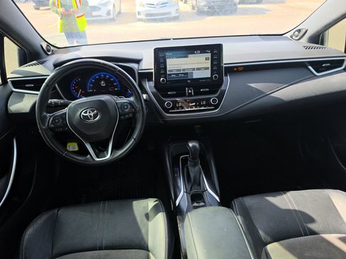 Used 2019 Toyota Corolla XSE FWD image 10