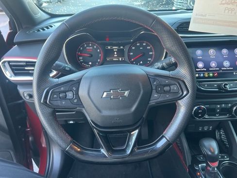 Used 2023 Chevrolet TrailBlazer RS w/ Convenience Package image 15