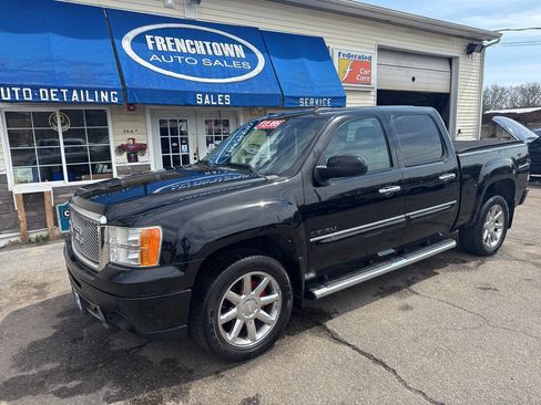 Used 2012 GMC Sierra 1500 Denali AWD/4WD image 3