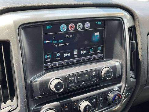 Certified 2018 Chevrolet Silverado 1500 LT w/ All Star Edition AWD/4WD image 30