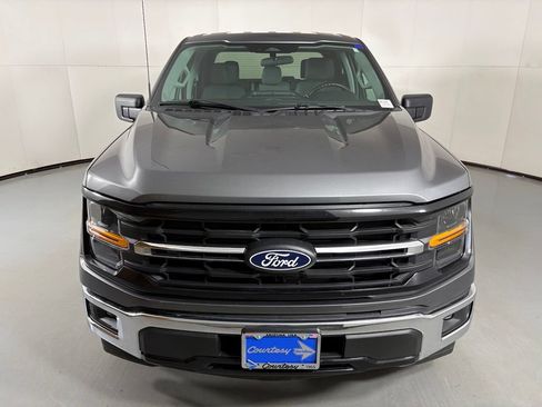 Used 2025 Ford F150 XLT w/ Equipment Group 301A Standard RWD image 3