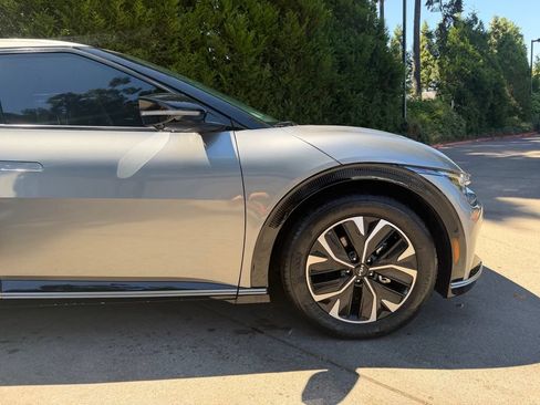 Used 2024 Kia EV6 Wind w/ Wind Technology Package AWD/4WD image 3