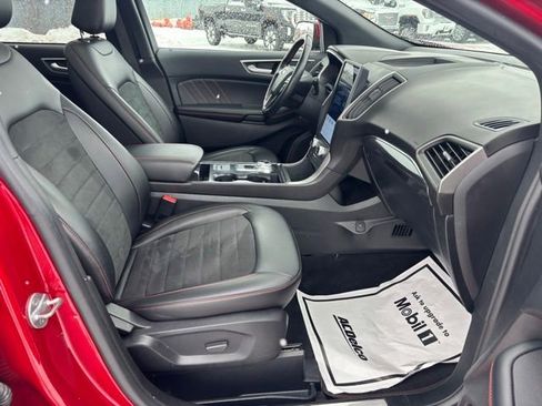 Used 2021 Ford Edge ST-Line image 25