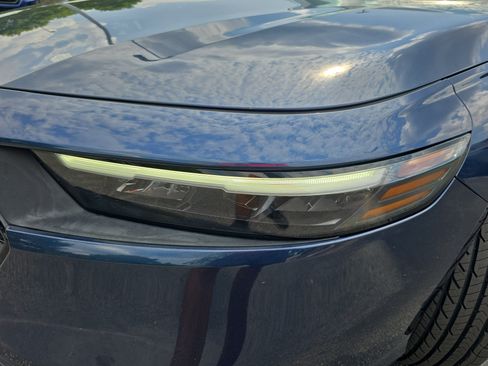 Used 2023 Honda Accord EX image 29