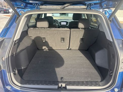 Used 2022 GMC Terrain SLE w/ Driver Convenience Package image 30