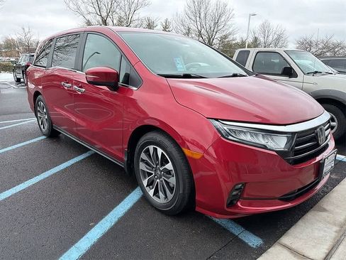 Certified 2023 Honda Odyssey EX-L image 3