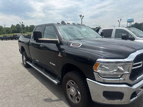 Used 2020 RAM 2500 Tradesman AWD/4WD image 4