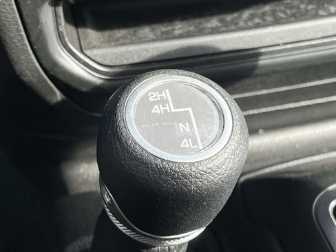 Used 2022 Jeep Wrangler Unlimited Sport image 23