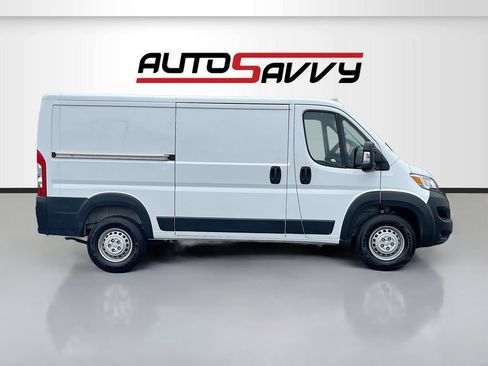 Used 2025 RAM ProMaster 1500 w/ Convenience Group FWD image 8