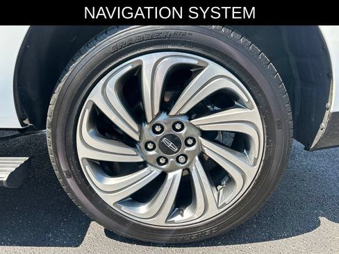 Used 2024 Lincoln Navigator L Reserve AWD/4WD image 26