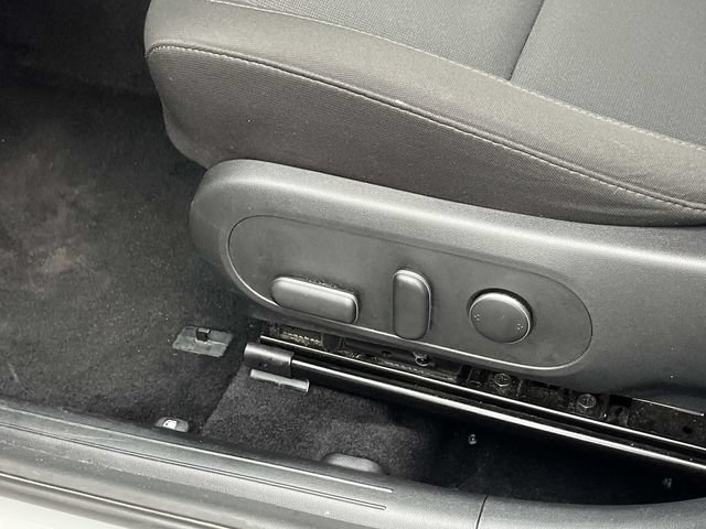 Used 2025 Hyundai Kona SEL AWD/4WD image 25