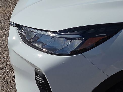 Used 2023 Ford Escape Active image 11