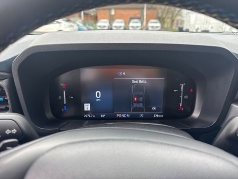 Used 2025 Ford Maverick Lobo image 35