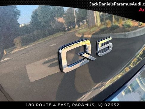 Certified 2023 Audi Q5 2.0T Premium w/ Convenience Package AWD/4WD image 23