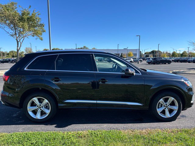 Used 2023 Audi Q7 3.0T Premium w/ Convenience Package AWD/4WD image 4
