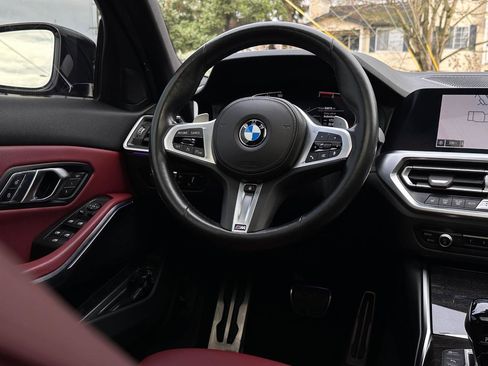 Used 2022 BMW 330i Sedan w/ M Sport Package image 26