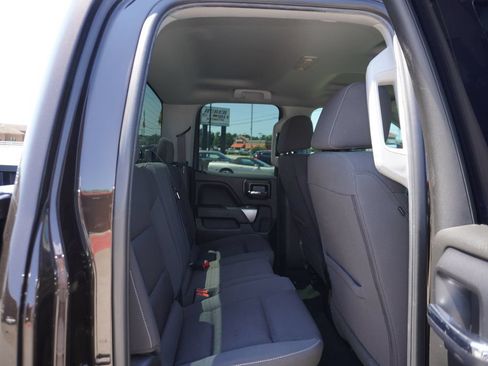 Used 2018 Chevrolet Silverado 1500 LT w/ All Star Edition AWD/4WD image 28