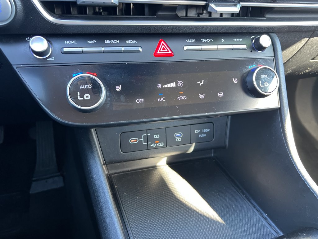 Used 2025 Hyundai Sonata SEL FWD image 26