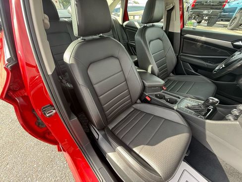 Used 2021 Volkswagen Jetta SE image 18