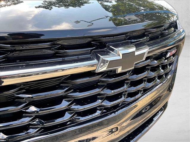 Used 2025 Chevrolet Trax RS FWD image 29