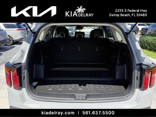 Used 2026 Kia Sorento S w/ S Panoramic Sunroof Package FWD image 8