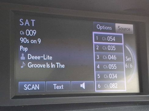 Used 2013 Lexus ES 300h image 15