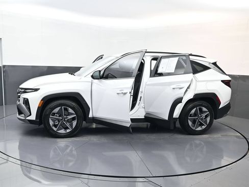 Certified 2026 Hyundai Tucson SEL FWD image 32