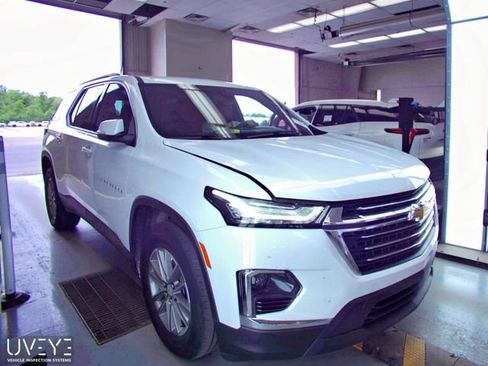Used 2023 Chevrolet Traverse LT w/ LPO, Floor Liner Package AWD/4WD image 7