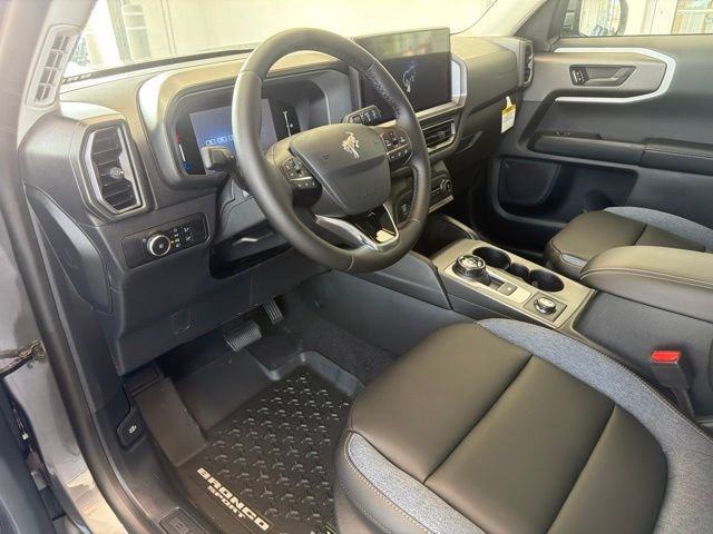New 2026 Ford Bronco Sport Outer Banks w/ Interior Protection Package AWD/4WD image 13