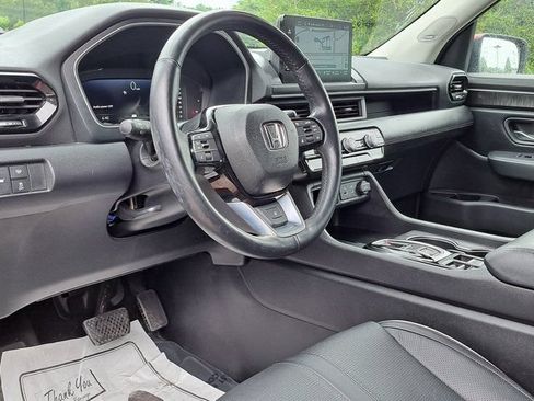 Used 2024 Honda Pilot Elite image 8