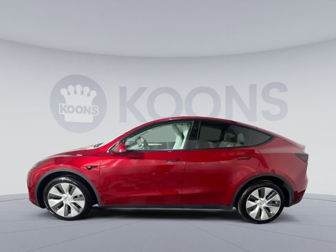 Used 2024 Tesla Model Y Long Range image 2