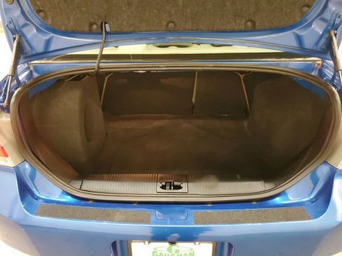 Used 2010 Ford Focus SEL image 25